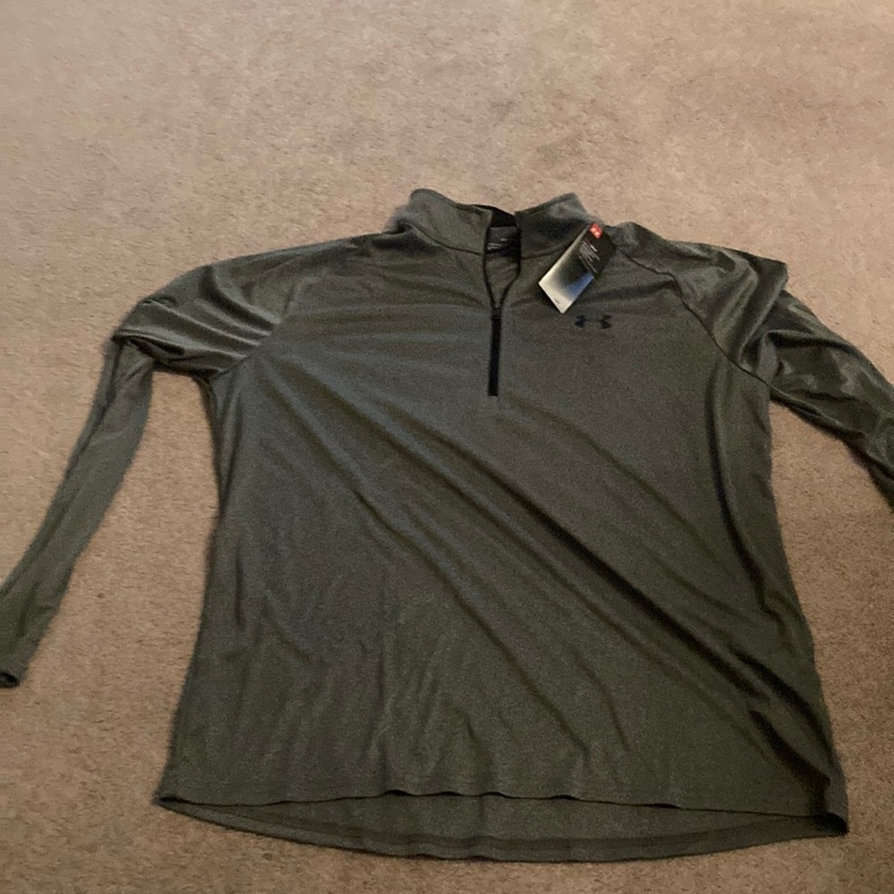 Gray quarter zip under armor heat gear. XXL. Brand new with tags